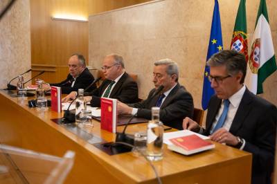 Ribeiro Telles de volta ao Palácio de...